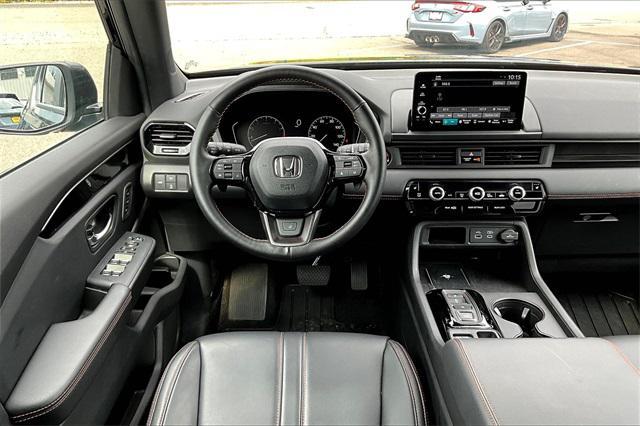 used 2025 Honda Pilot car, priced at $48,777