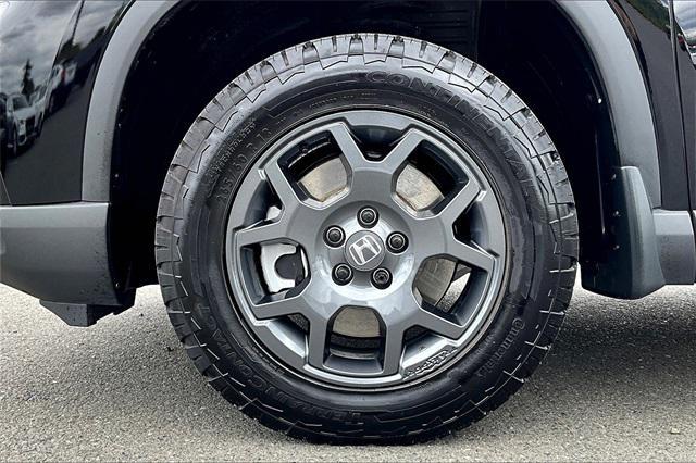 used 2025 Honda Pilot car, priced at $47,888