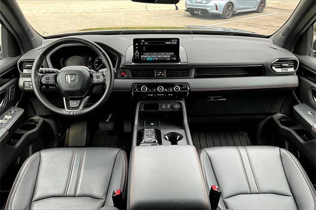 used 2025 Honda Pilot car, priced at $48,777