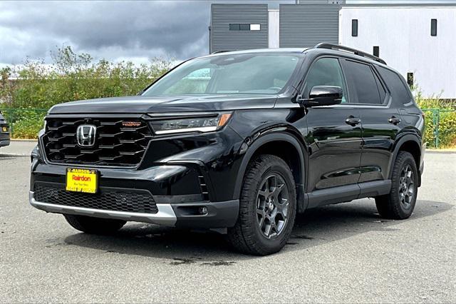 used 2025 Honda Pilot car, priced at $48,777