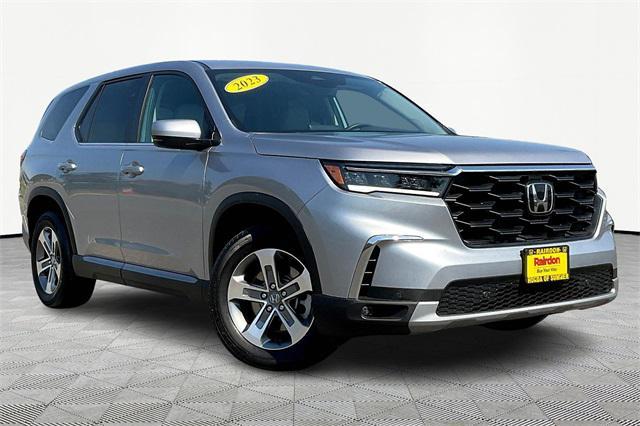 used 2023 Honda Pilot car, priced at $37,491