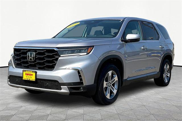 used 2023 Honda Pilot car, priced at $37,491