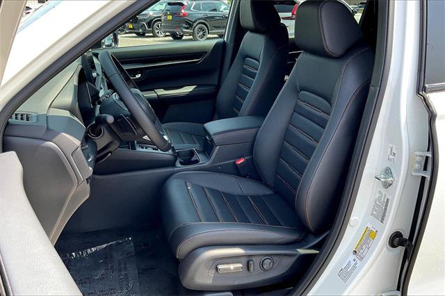 new 2026 Honda CR-V Hybrid car, priced at $42,075