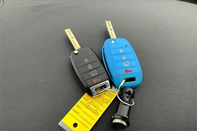 used 2019 Kia Sorento car, priced at $13,977