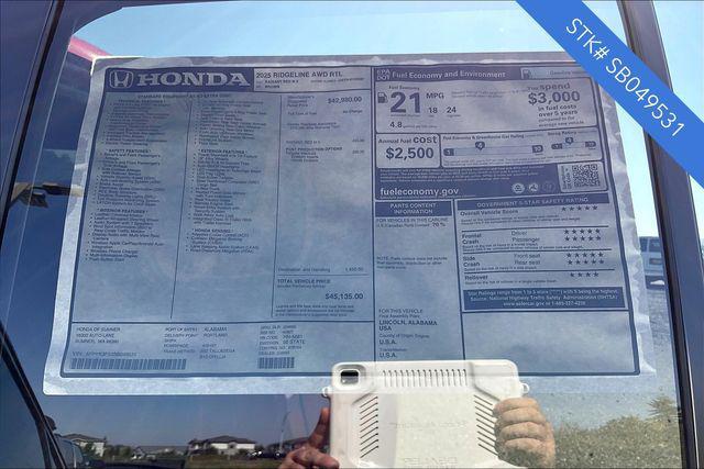 new 2025 Honda Ridgeline car, priced at $42,135
