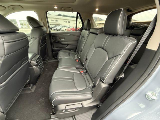 new 2025 Honda Pilot car, priced at $53,530