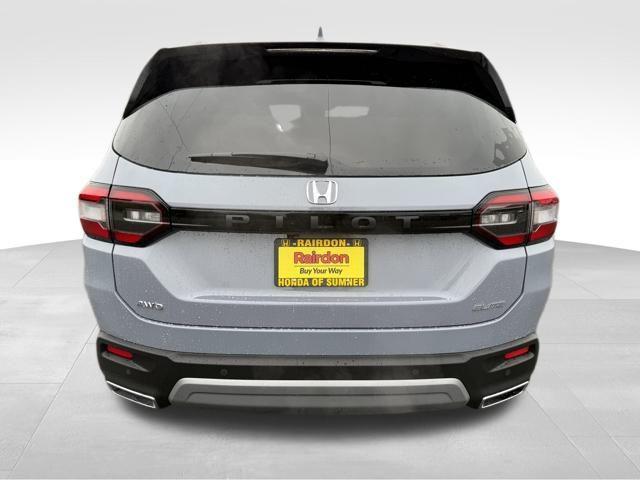 new 2025 Honda Pilot car, priced at $53,530