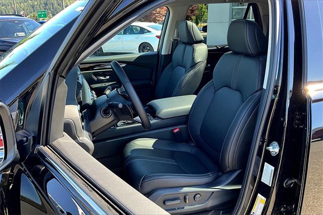 new 2025 Honda Pilot car, priced at $53,800