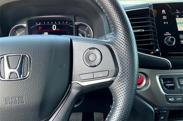 used 2022 Honda Passport car, priced at $32,591
