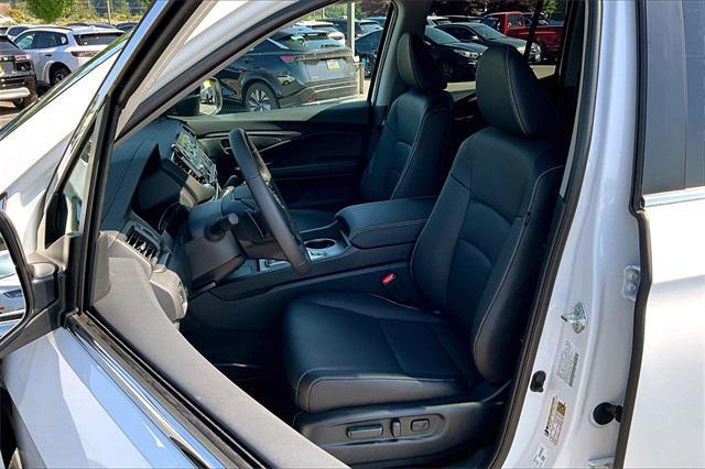 new 2025 Honda Ridgeline car, priced at $44,885