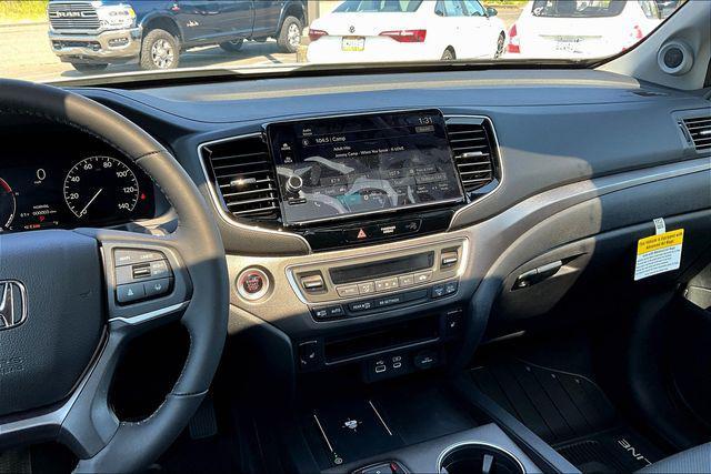 new 2025 Honda Ridgeline car, priced at $42,395