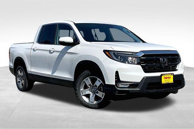 new 2025 Honda Ridgeline car, priced at $42,395
