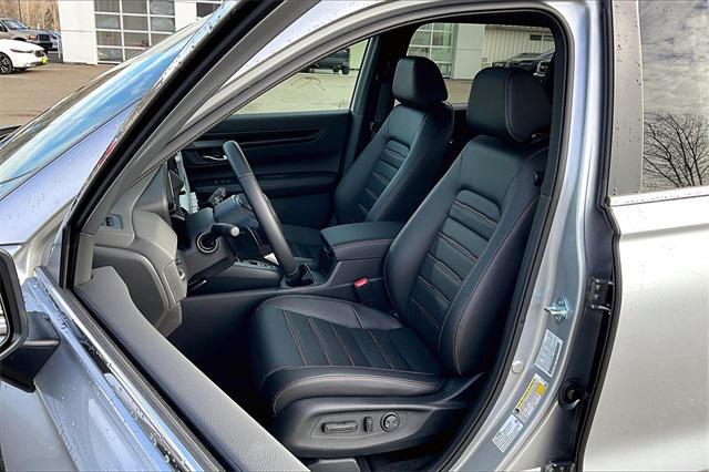 new 2025 Honda CR-V Hybrid car, priced at $40,545