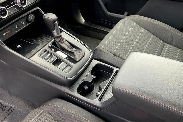 new 2026 Honda CR-V Hybrid car, priced at $38,525