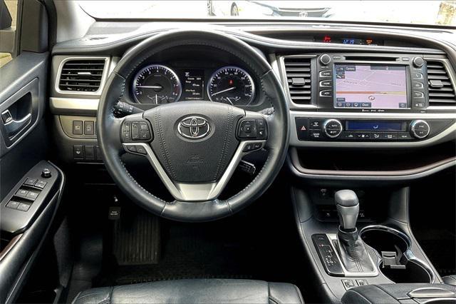 used 2018 Toyota Highlander car, priced at $23,888