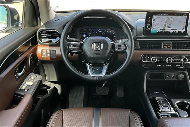 used 2025 Honda Pilot car, priced at $48,491