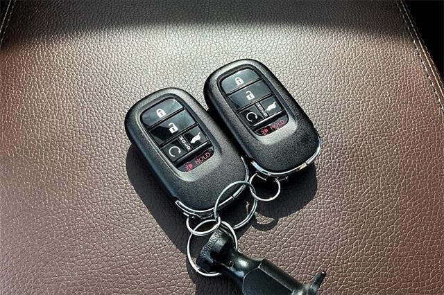 used 2025 Honda Pilot car, priced at $48,491
