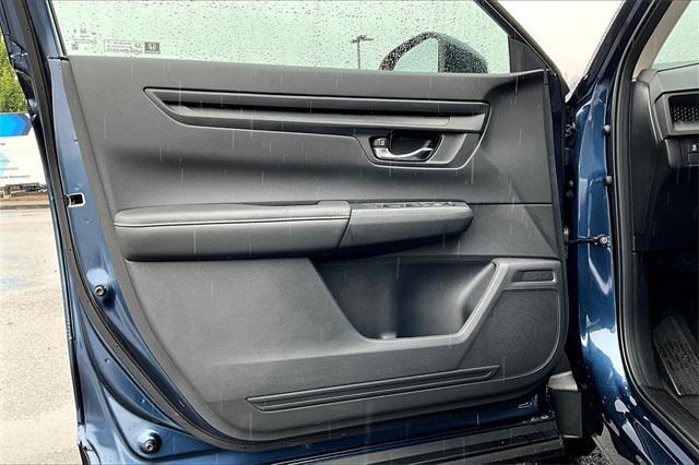 new 2025 Honda CR-V car, priced at $32,995