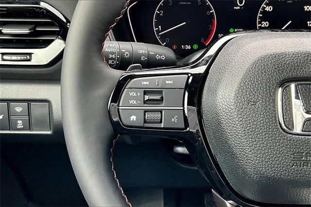 new 2025 Honda Pilot car, priced at $50,850