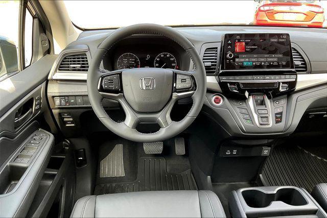 new 2026 Honda Odyssey car, priced at $44,290