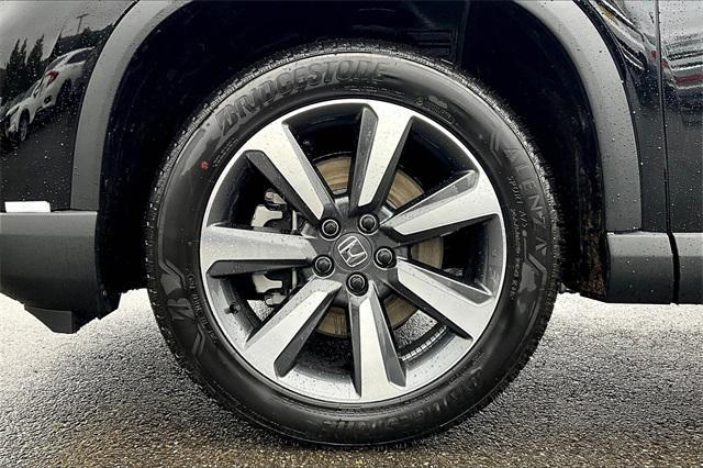 new 2025 Honda Pilot car, priced at $56,250