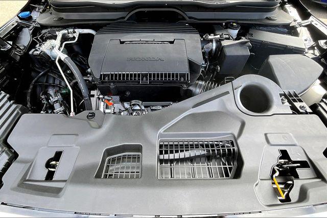 new 2025 Honda Pilot car, priced at $49,595