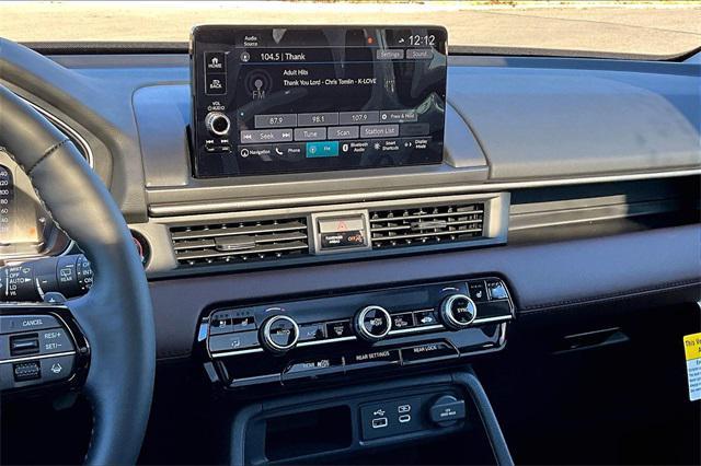 new 2025 Honda Pilot car, priced at $54,530