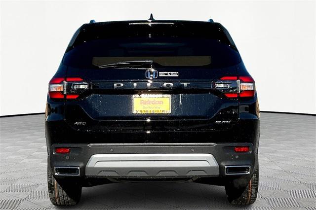 new 2025 Honda Pilot car, priced at $54,530