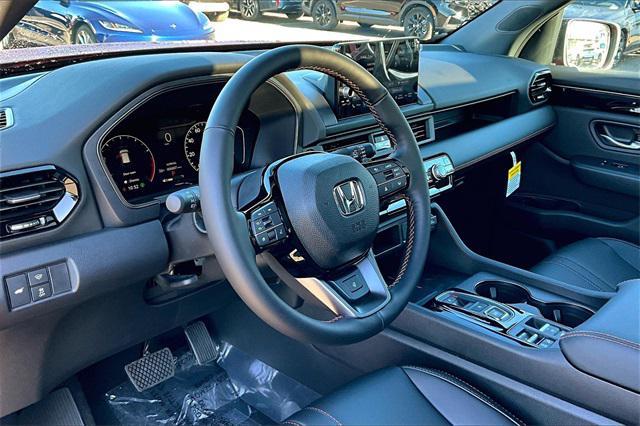new 2025 Honda Pilot car, priced at $51,305