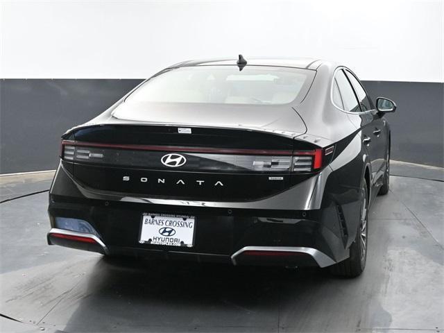 new 2024 Hyundai Sonata Hybrid car, priced at $37,055