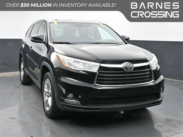 used 2014 Toyota Highlander car, priced at $15,497