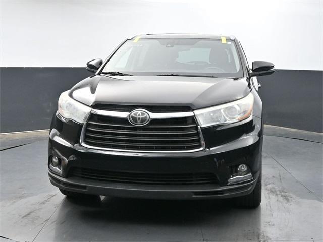 used 2014 Toyota Highlander car, priced at $15,497