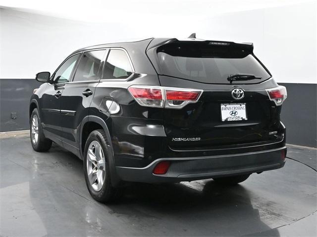 used 2014 Toyota Highlander car, priced at $15,497