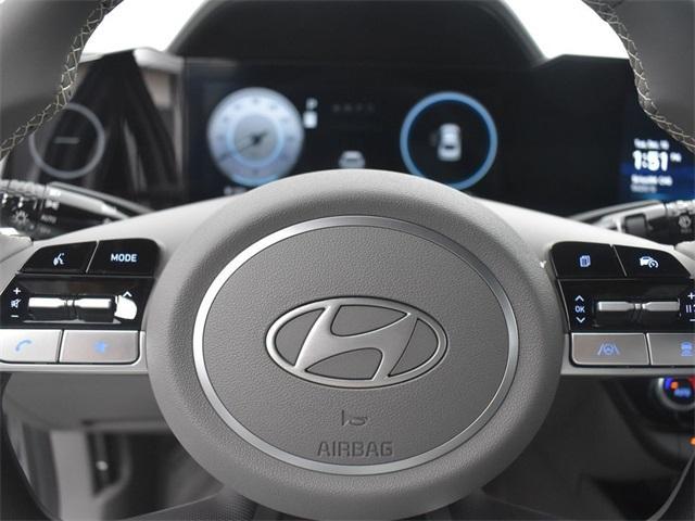 new 2025 Hyundai Elantra car, priced at $26,684