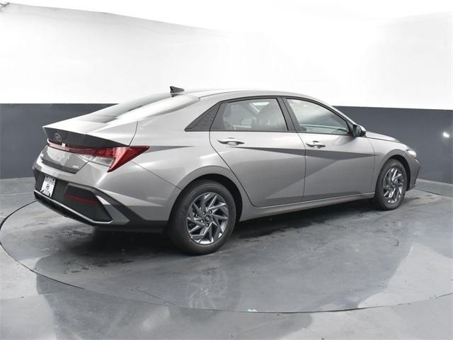 new 2024 Hyundai Elantra HEV car, priced at $25,997