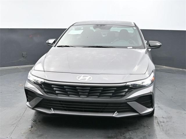 new 2025 Hyundai Elantra car, priced at $22,450