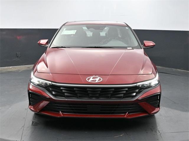 new 2024 Hyundai Elantra car, priced at $25,933