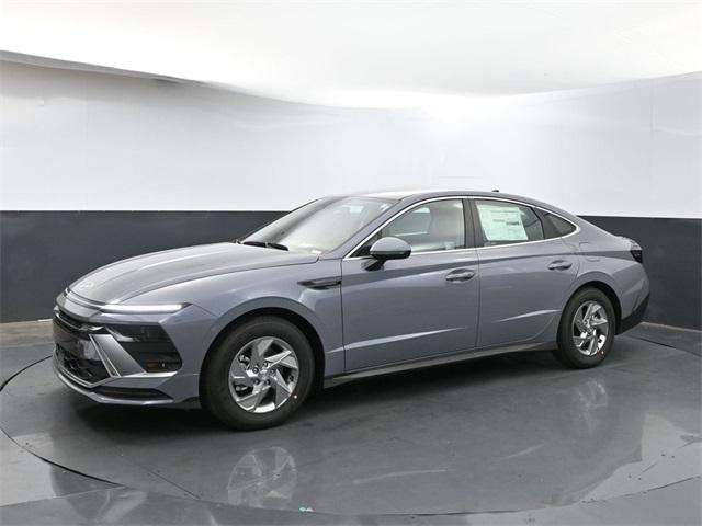 new 2025 Hyundai Sonata car, priced at $28,010