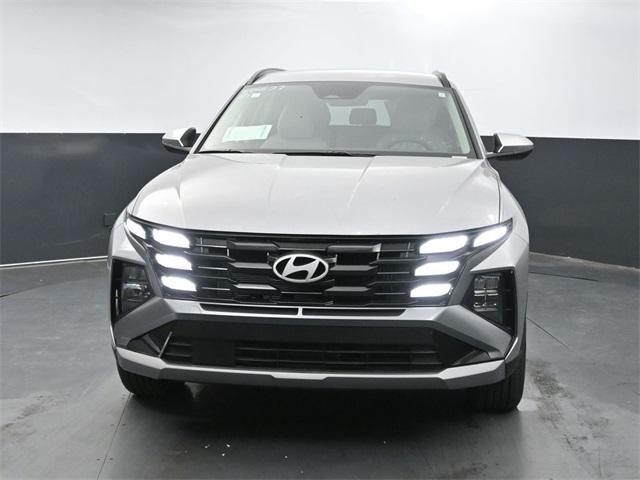 new 2025 Hyundai TUCSON Hybrid car, priced at $33,327