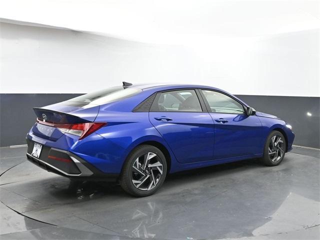 new 2025 Hyundai Elantra car, priced at $22,654