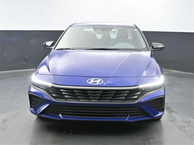 new 2025 Hyundai Elantra car, priced at $22,654