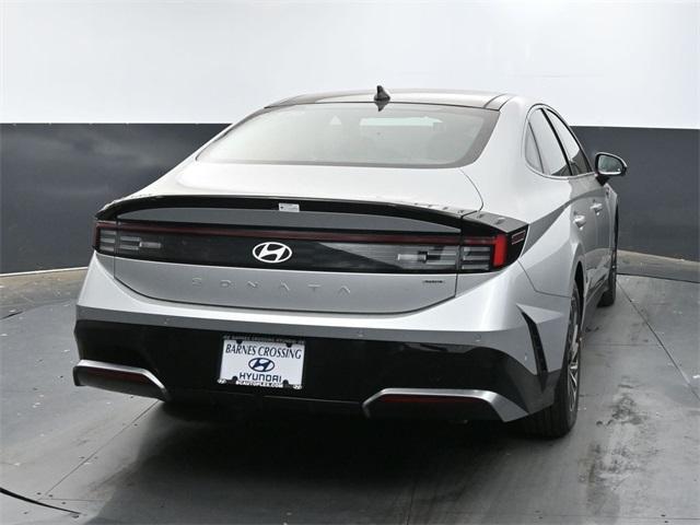 new 2025 Hyundai Sonata Hybrid car, priced at $37,283