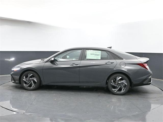 new 2025 Hyundai Elantra car, priced at $22,639