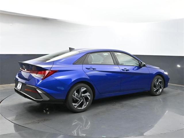 new 2025 Hyundai Elantra car, priced at $24,705