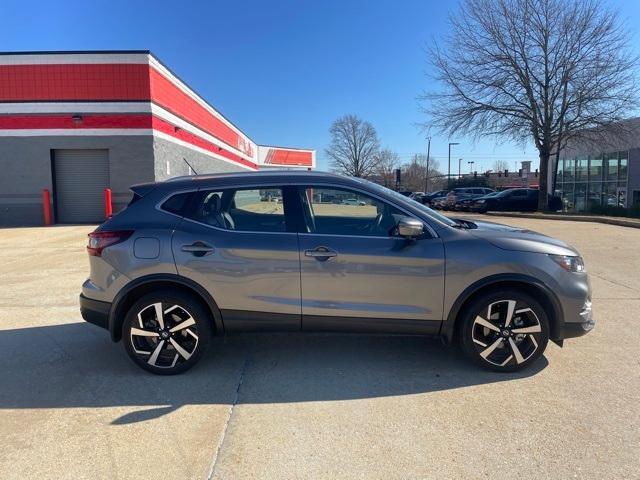 used 2022 Nissan Rogue Sport car, priced at $22,495