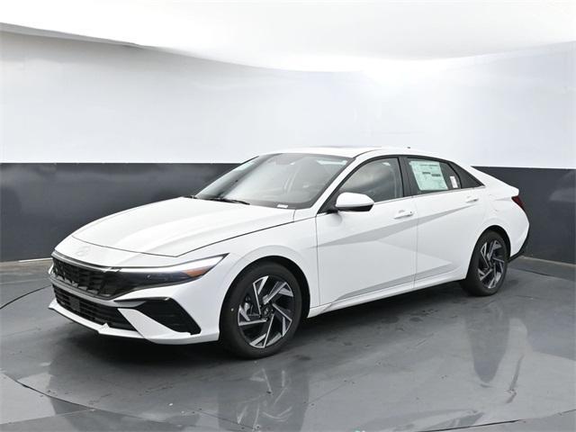 new 2024 Hyundai Elantra car, priced at $26,339