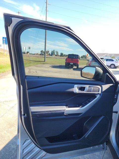 used 2023 Ford Explorer car, priced at $36,469