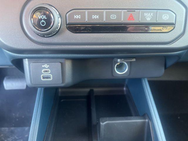 new 2025 Ford Maverick car, priced at $32,724