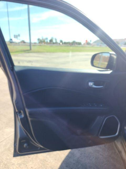 used 2020 Jeep Compass car, priced at $16,113