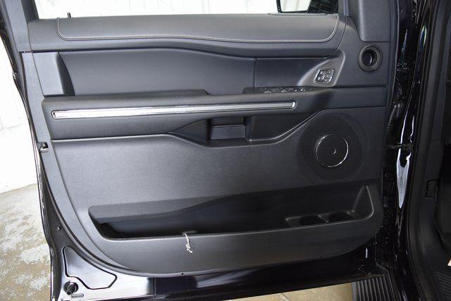 new 2024 Ford Expedition Max car